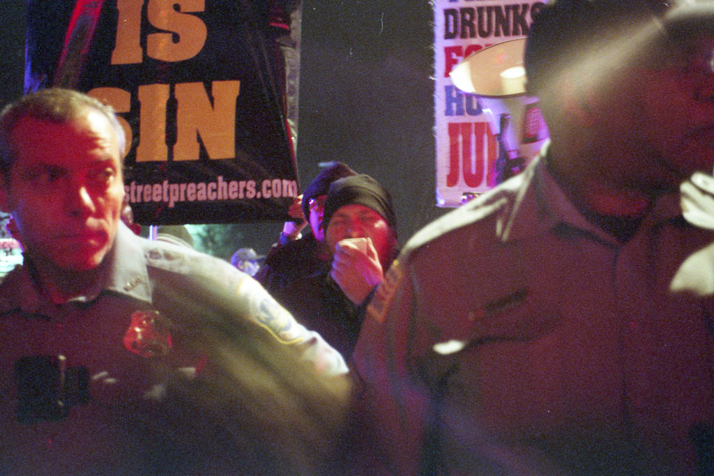 Westboro Baptist, Comet, Women's March